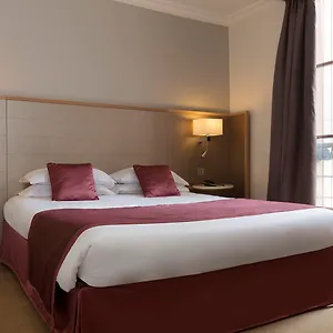 Prelude Opera Hotel
